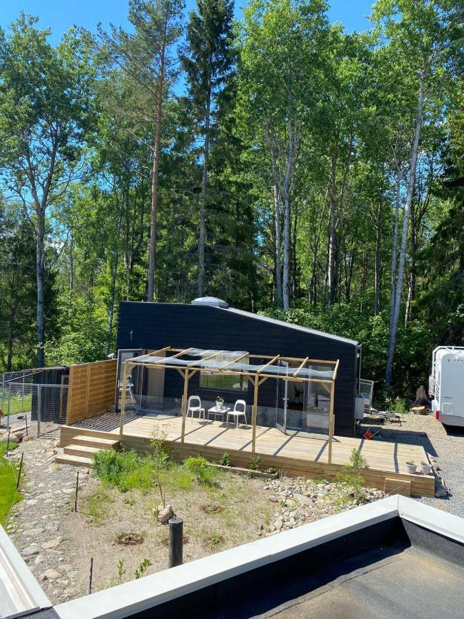 Tiny House In The Middle Of Nature Åkersberga Exterior photo