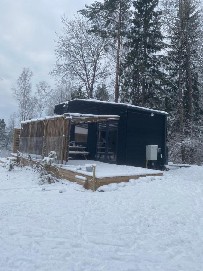Tiny House In The Middle Of Nature Åkersberga Exterior photo